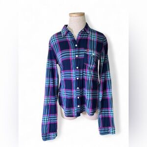 Y2K Women’s Hollister Plaid Long Sleeve Button Up Shirt